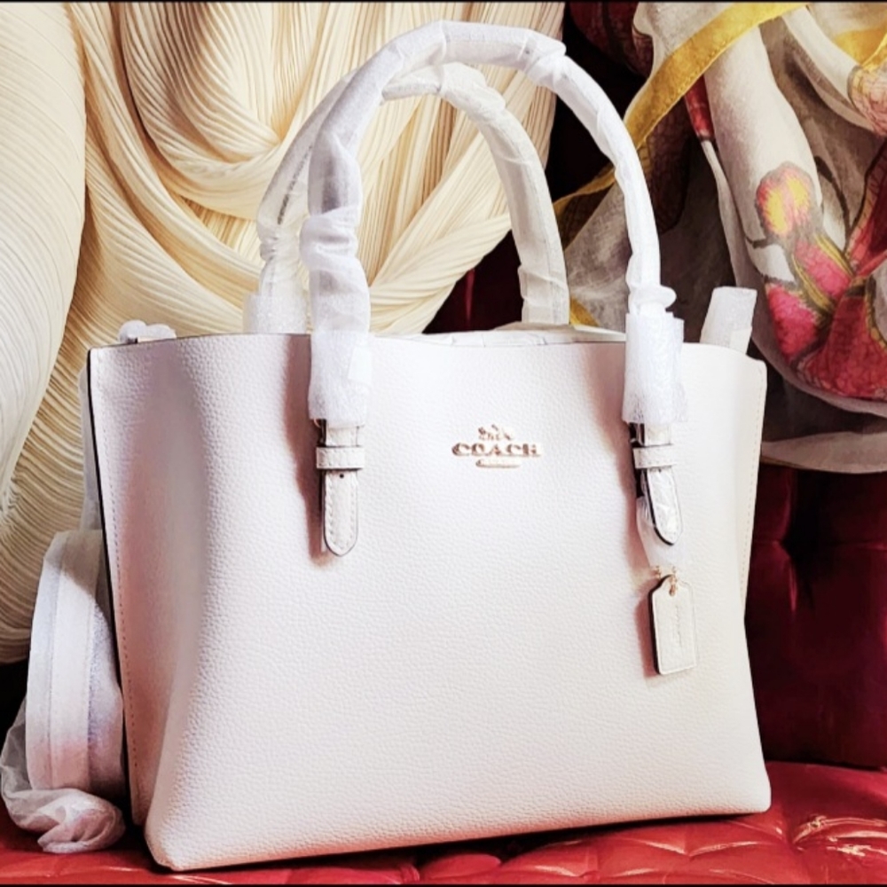 COACH Mollie Tote 25 NWT